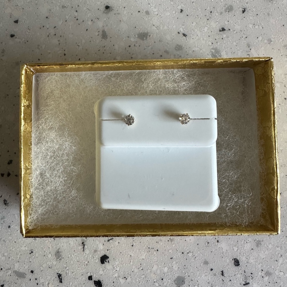Stud Earrings